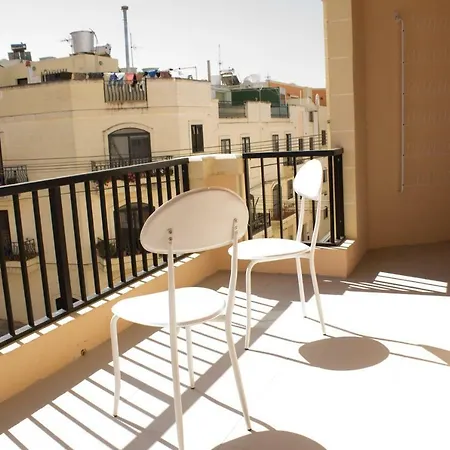 Criholiday 3 Bedrooms With Big Terrace