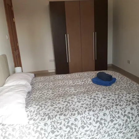 Criholiday 3 Bedrooms With Big Terrace Apartmán *