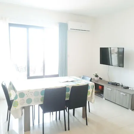 Apartmán Criholiday 3 Bedrooms With Big Terrace Mellieħa